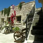 Salento Ada's House Bed & Breakfast 3*