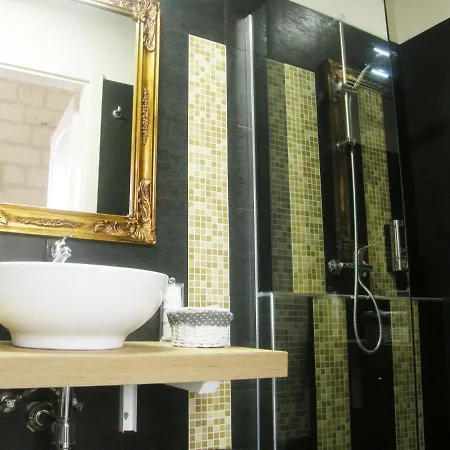 Bed & Breakfast Salento Ada's House