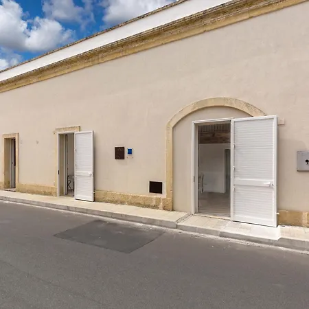 Bed & Breakfast Salento Ada's House *