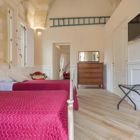 Salento Ada's House Bed & Breakfast *