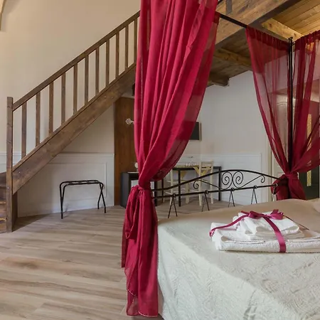 Salento Ada's House Bed & Breakfast 3*