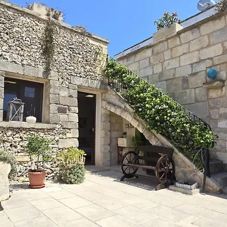 Salento Ada's House 3* ميليندونيو
