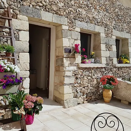 Salento Ada's House Frühstückspension Melendugno