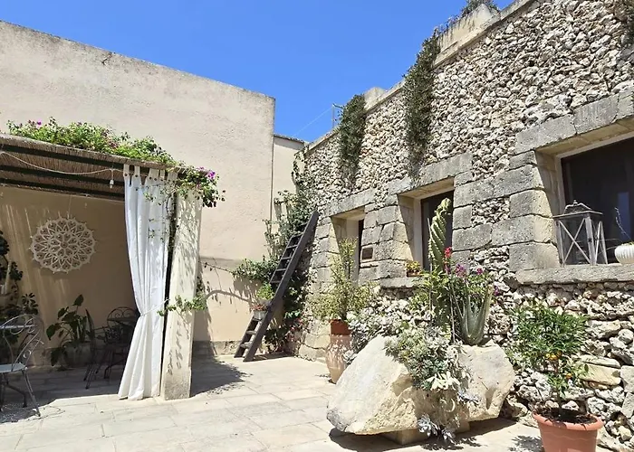 Salento Ada's House فندق مبيت وإفطار 3*